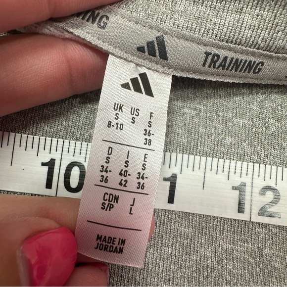 NWT Adidas Women's fleece Crew Neck cropped sweatshirt sz S - Picture 6 of 9